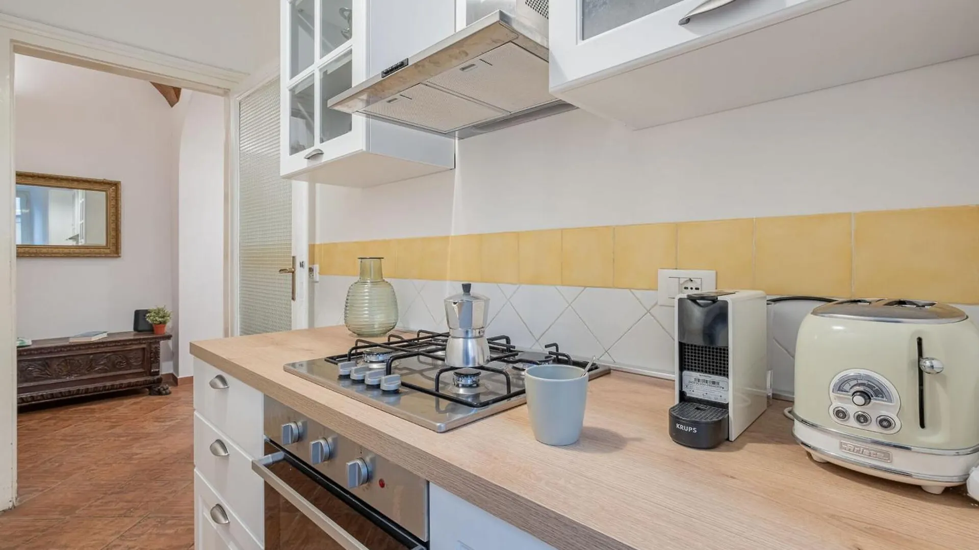 Apartment In Via Merulana Central Rome By Halldis