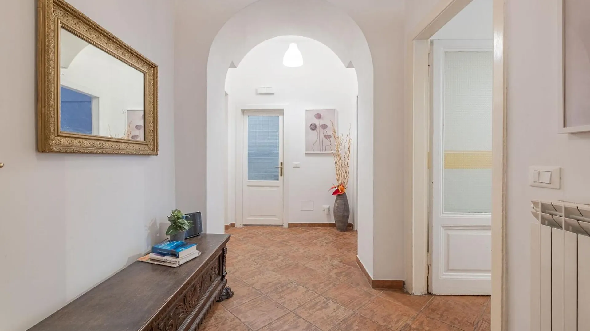 Apartment In Via Merulana Central Rome By Halldis