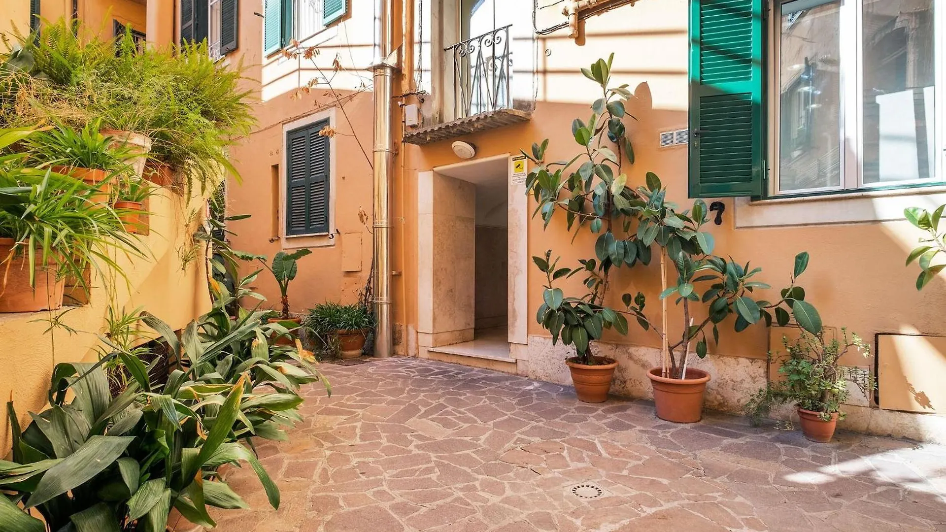 Apartment In Via Merulana Central Rome By Halldis Italia