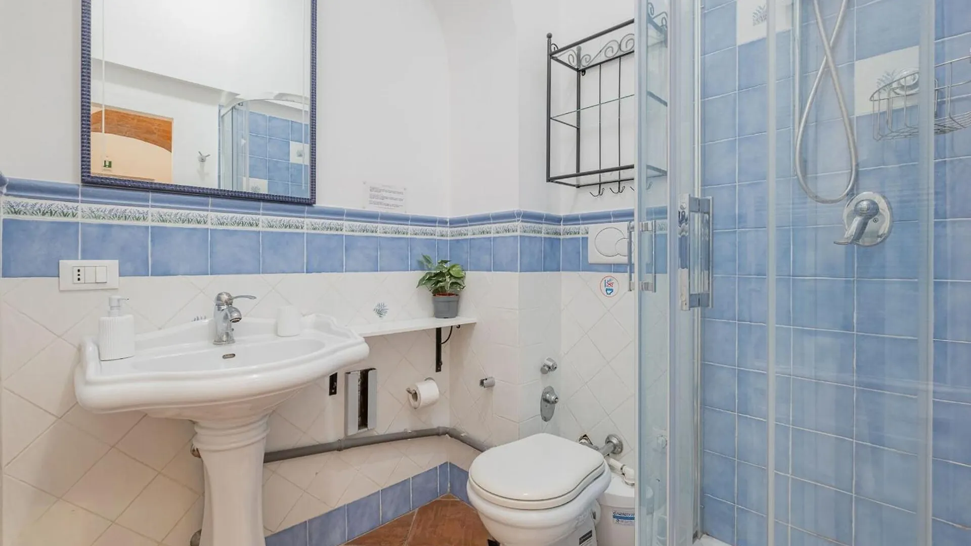 Apartment In Via Merulana Central Rome By Halldis