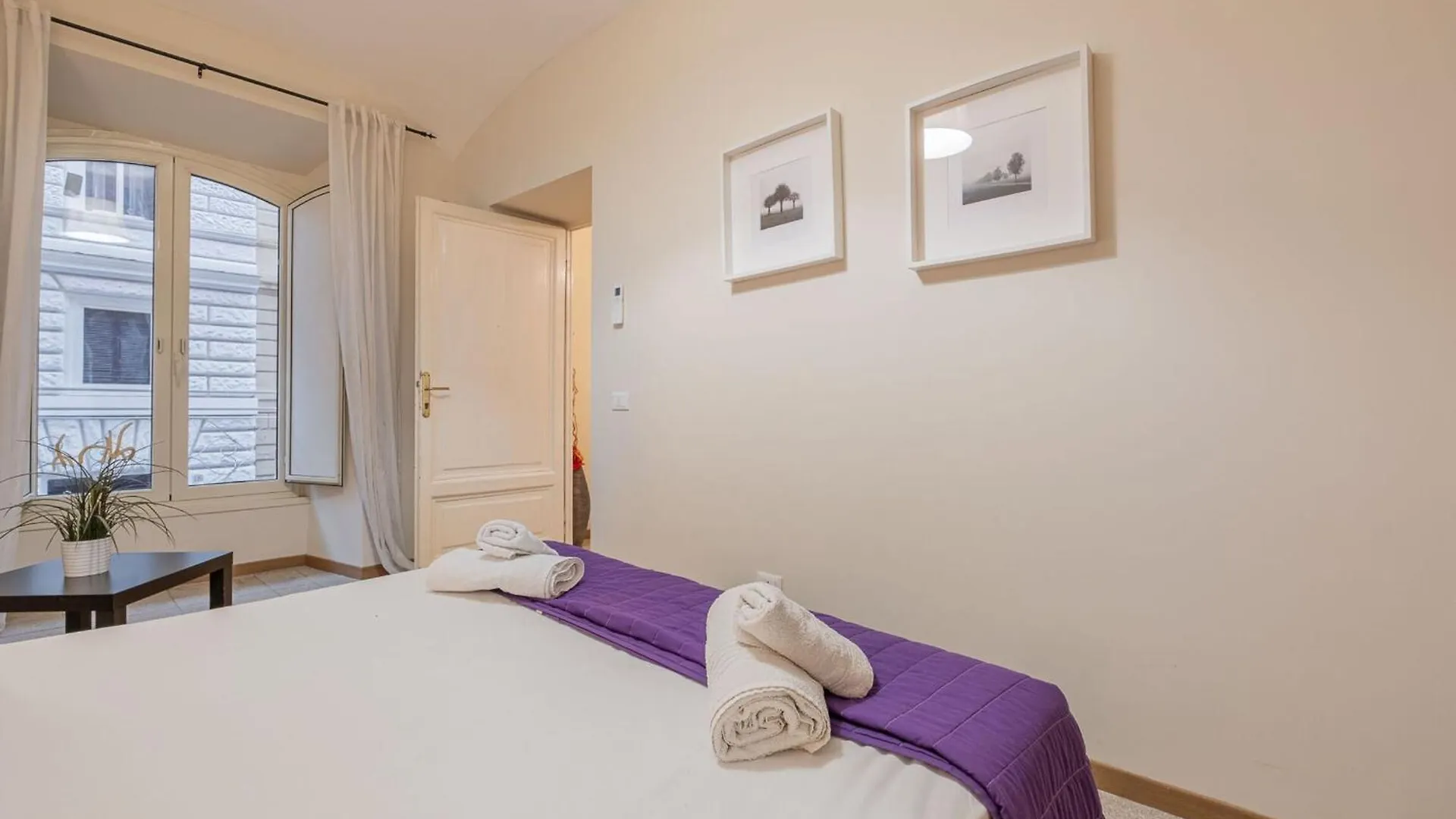 Apartment In Via Merulana Central Rome By Halldis Italy